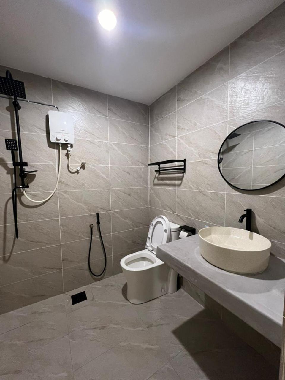 Hotel Seri Kangsar Kk Hotel Kuala Kangsar Zewnętrze zdjęcie